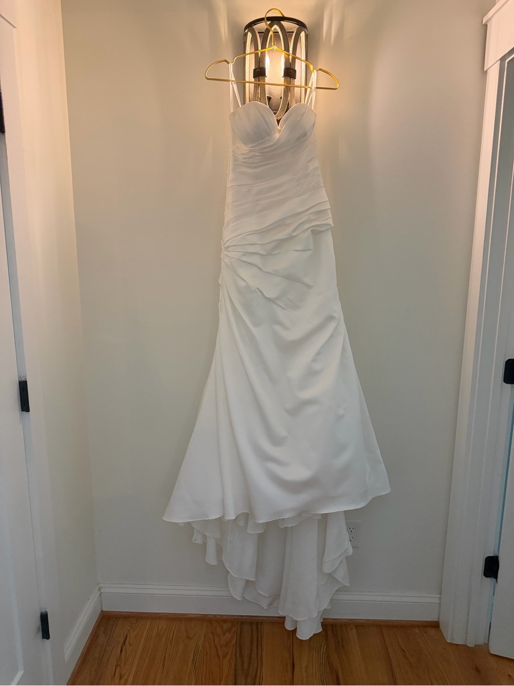 Justin Alexander Sweetheart 11016CT Ivory Wedding Gown Size 6
